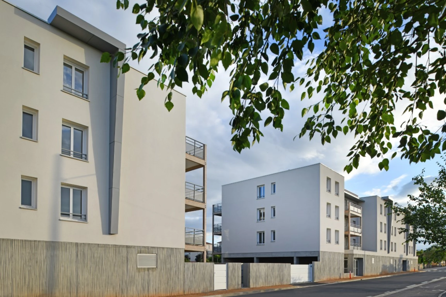 residence_les_scillas_issoire_cdr_jda_3547_moyen_1
